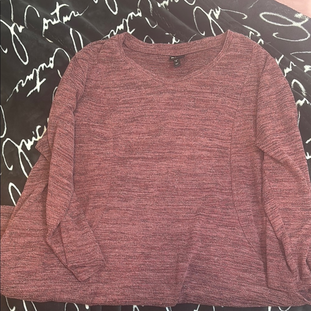 Db Sunday Maroon Women’s Long Sleeve Top